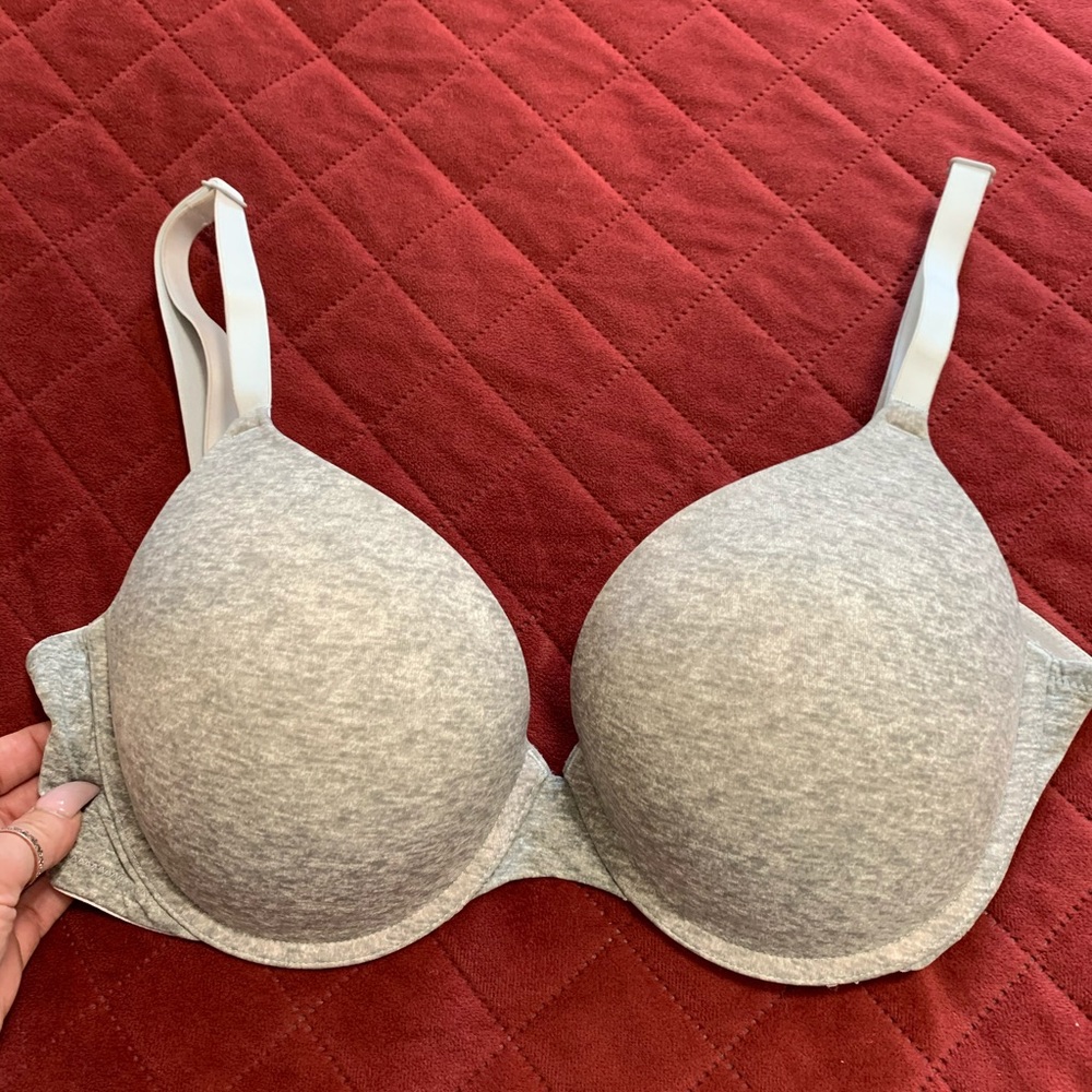 Victoria's Secret pink bra